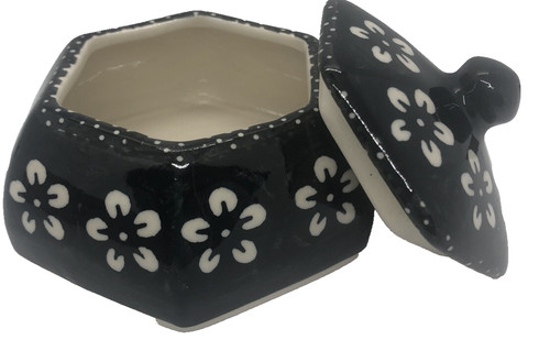 Lidded container trinket - container,